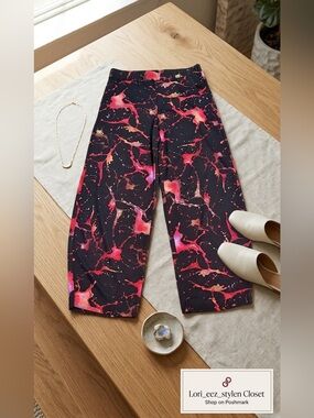 Alembika Black & Pink Abstract Cropped Wide-Leg Pants